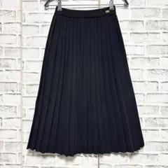 To b.by agnes b.トゥービーバイアニエスベー プリーツスカート 紺のサムネイル