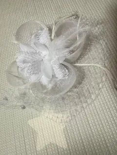 ウェディング　ヘアアクセサリー