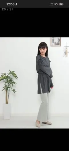 最終値下げ新品VENCE EXCHANGE プリーツレイヤードトップス 紐ベルトのサムネイル