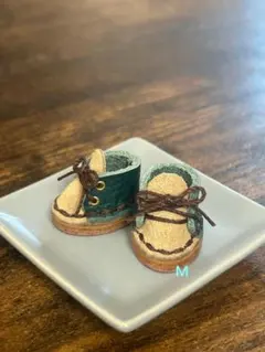 １0㎝　ぬい靴（本革）exマスコット向け　ボトルグリーンとベージュ