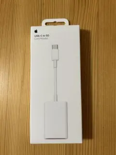 [Apple] USB-C to SD Card Reader