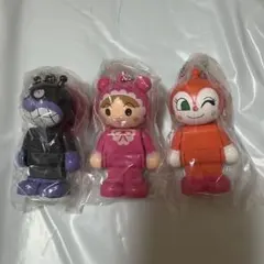 アンパンマン ブロックラボスイング　あかちゃんまん ドキンちゃん　バイキンマン