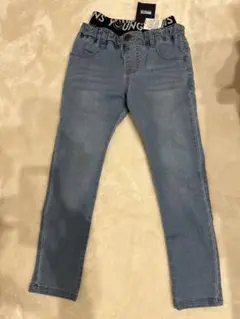 新品タグ付きBREEZE ライトブルー 長ズボン130