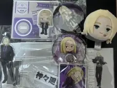 サカモトデイズ アクリルMEGAフィギュア 神々廻 - メルカリ