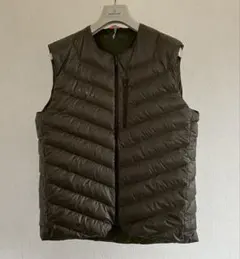 ARC'TERYX グリーンダウンベスト M - メルカリ