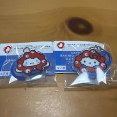 サンリオ ミャクミャクなりきり アクリルチャーム シナモン キティ