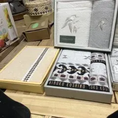 バスタオル，フェイスタオルのがまとめ売り