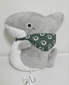 おでかけ子ザメ ほっこりいやされめちゃでかぬいぐるみのサムネイル