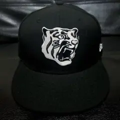 NEWERA 阪神タイガース59FIFTYキャップ　7 3/8 58.7㎝のサムネイル