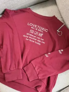 Love toxic トレーナー