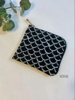 ミナペルホネン マーメイド ポーチ