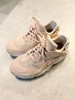 NIKE エアハラチ（AIR HUARACHE）レディース 24.5cm
