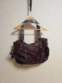 ハンドバッグ ボルドー 星型チャーム付き standOIL - メルカリ