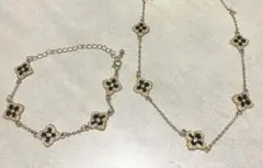 四葉のクローバー　モチーフ　ゴールド　ブレスレット　ネックレス　まとめ売り