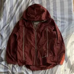 ナイロン マウンテンパーカー