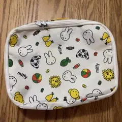 Item thumbnail for item 7d4fec3a-c5e0-4c8e-945b-f94dca54391e