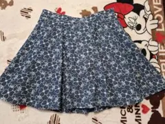 LD prime　花柄刺繍 デニム・フレアキュロットスカート Mのサムネイル