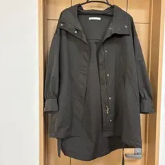 新品未使用　ジェナ　カーキグリーン系　羽織り　 ジャケット　フリー　フードあり