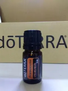 ドテラ doTERRA フランキンセンス 5ml【新品未開封】のサムネイル