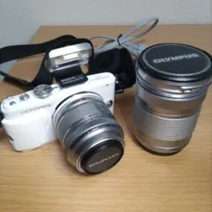 OLYMPUS E-PL6 ダブルズームキット　ショット数まだ1000台ですのサムネイル