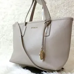 FURULA フルラ 2way ショルダーバッグ ハンドバッグ レザー チャーム