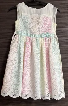 レースのグラデーションドレス