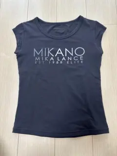 MIKANO MIKA LANCE Tシャツ ブラックのサムネイル