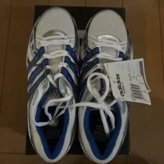 adidas スニーカー メンズ　　タグ付き　キッズ　23.5cm