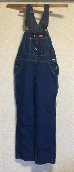 Item thumbnail for item 8936fdd0-b77b-42c0-a8c7-2645ebfa2c09