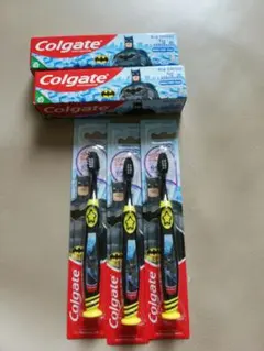 Colgate バットマン 歯ブラシ3本と歯磨き粉2個セットBatman