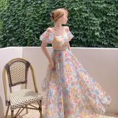 【新品・未使用】可憐な花柄 オフショルダーロングワンピース 背中レースアップ
