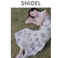 SNIDEL Sustainableプリーツプリントワンピース WHT
