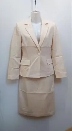 プロポーションボディドレッシング テーラードジャケット×タイトスカートスーツ