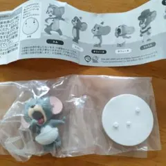 TOM and JERRY トムとジェリー ならぶんです。 タフィー B あくび