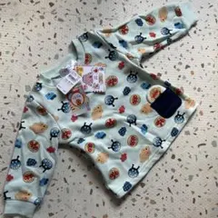 新品♡ベビラボ　アンパンマン　　キャラクター柄 知育　トレーナー　90cm