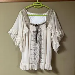 アクシーズファム　トップス
