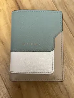 Item thumbnail for item 8a0123e3-e0db-4d7b-b3e9-4574d5381ce5