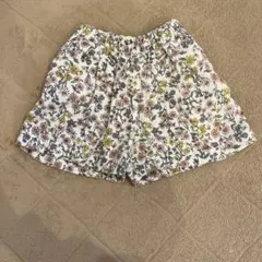 ブランシェス　花柄ハーフパンツ　110cm 記名無し