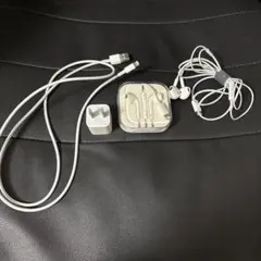 【4点セット】iPhone 純正 充電器 ライトニングケーブル 有線イヤホン