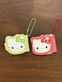 ハローキティ ミニアルバムキーホルダー 2種セット DAISO ダイソー