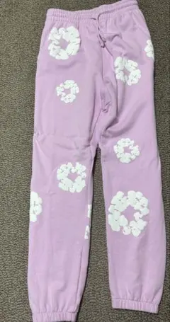 サナ着用 DENIM TEARS Baggy Cotton Wreath パンツ - メルカリ