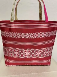 本場博多織袋帯リメイク　ハンドメイド　リバーシブルトートバッグ《中》　赤色