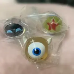 カプセルトイ　ピクサーキャラクター　ファッションリング　ロイヤルクリア 3種