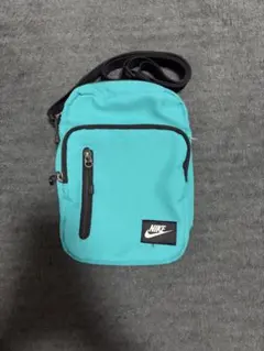 NIKE ショルダーバッグ ターコイズブルーのサムネイル