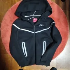 NIKE　テックフリース　リフレクター　140cm