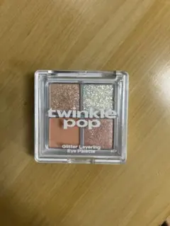 twinkle pop グリッターアイパレット #04 アプリコットレイヤー