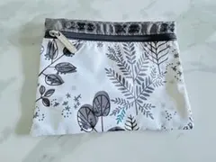 LeSportsac ポーチ フラットポーチ ボタニカル柄のサムネイル