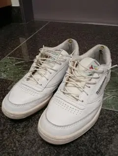 【最低価格】Reebok ホワイト スニーカー