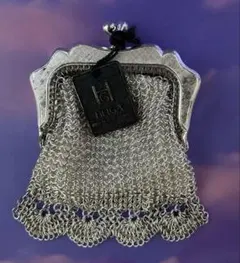 Item thumbnail for item 22770770-062d-47b8-a441-b57f44521a05