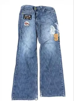 KISS MARK デニムパンツ ワッペン付きのサムネイル